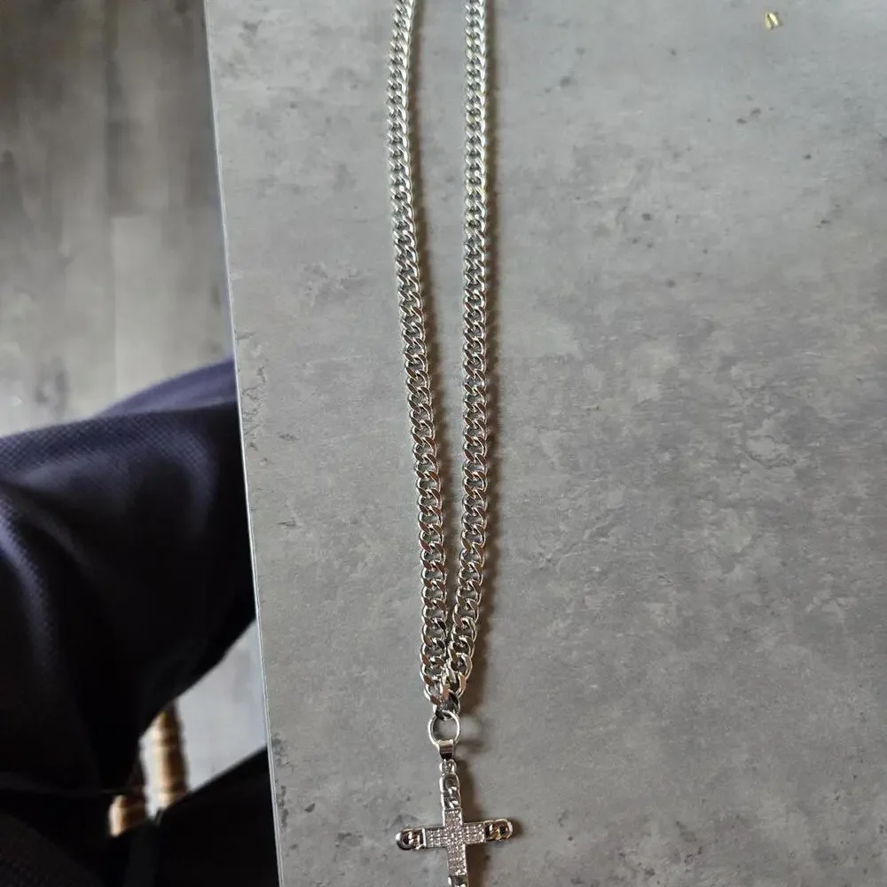 18k White Gold Cuban Link Pendant Chain